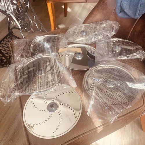 Food processor cutting - ,